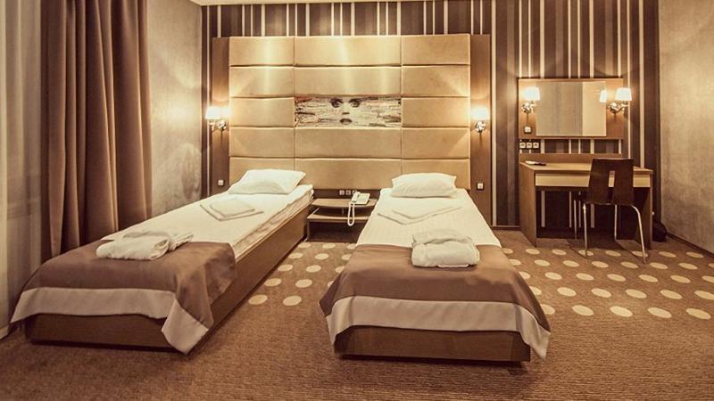 Ambassador Plaza Otel Kiev Dış mekan fotoğraf